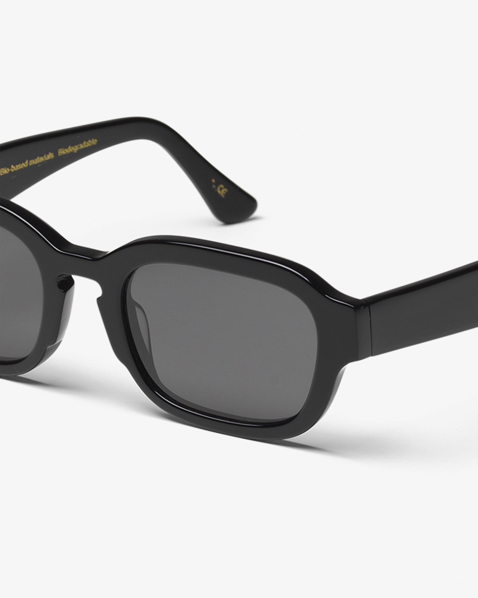 Sunglass 01 - Deep Black Solid - Black