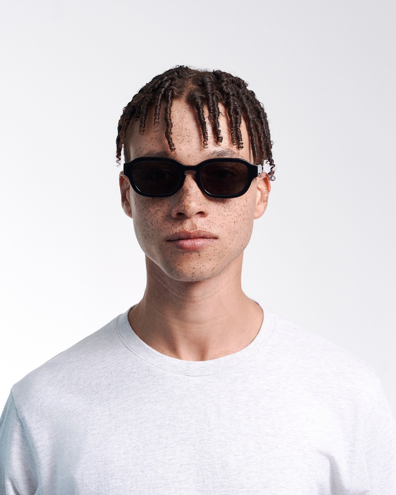 Sunglass 01 - Deep Black Solid - Orange